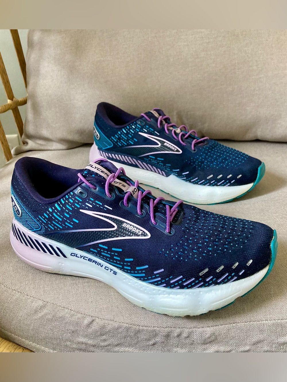 Brooks Glycerin GTS 20 US WMN 10.5 Navy Teal Purple Running No Tie Bungie Laces - Picture 3 of 12